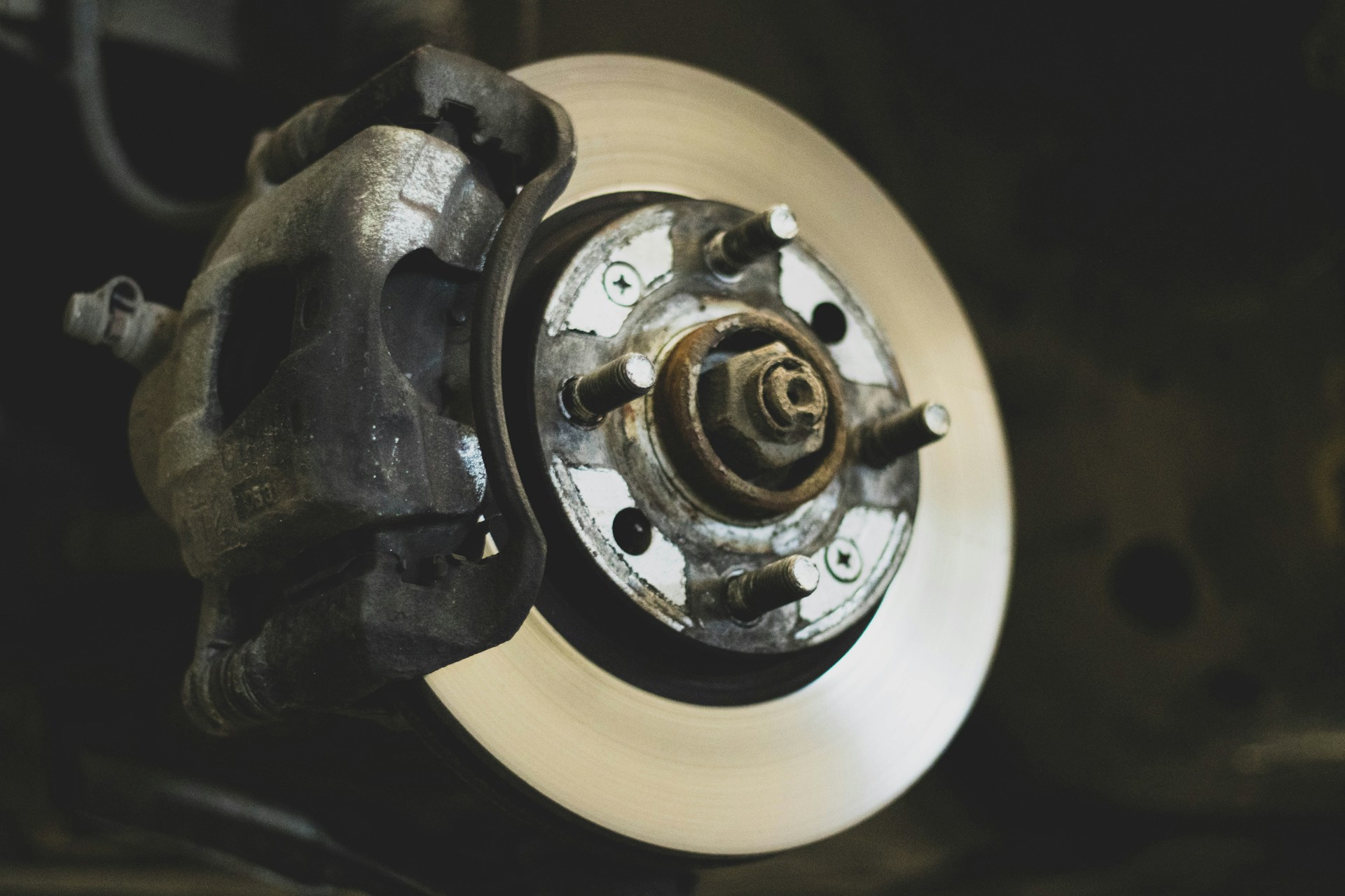 Brake inspection and suspension repair by mobile mechanic AJ